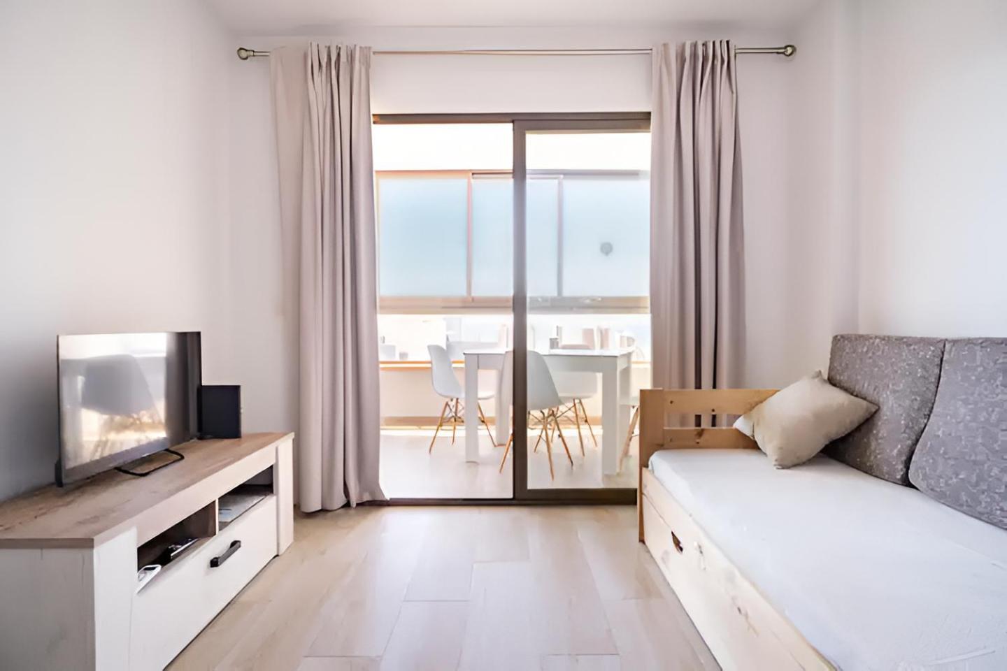 Paraiso Suites Benidorm Bagian luar foto