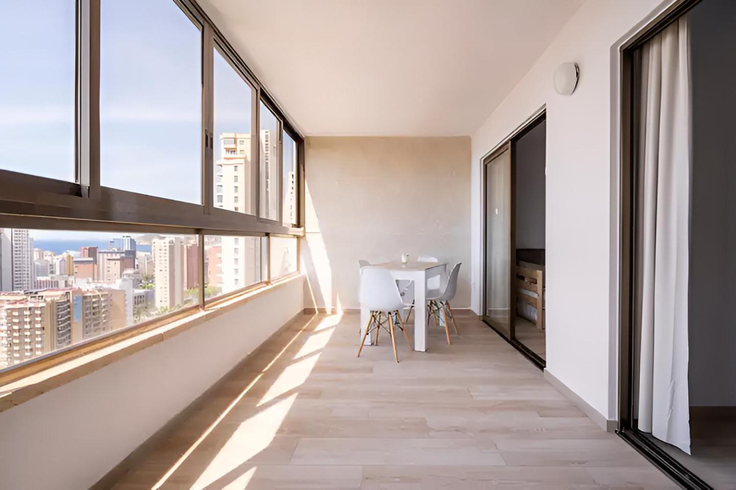 Paraiso Suites Benidorm Bagian luar foto